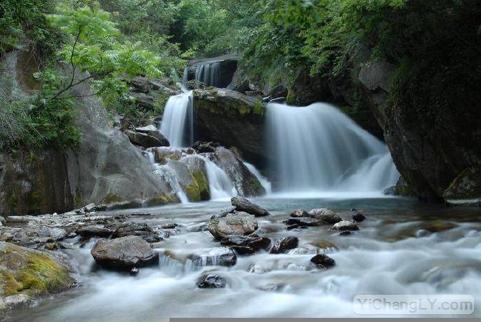 湖北神農架旅游景點門票多少錢_湖北神農架景點_神農架大九湖旅游攻略