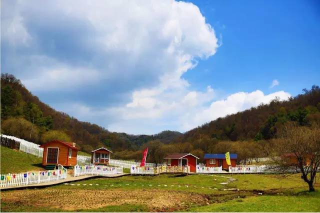 關山湖風景區游玩攻略_關山湖風景區游玩攻略_關山湖風景區游玩攻略