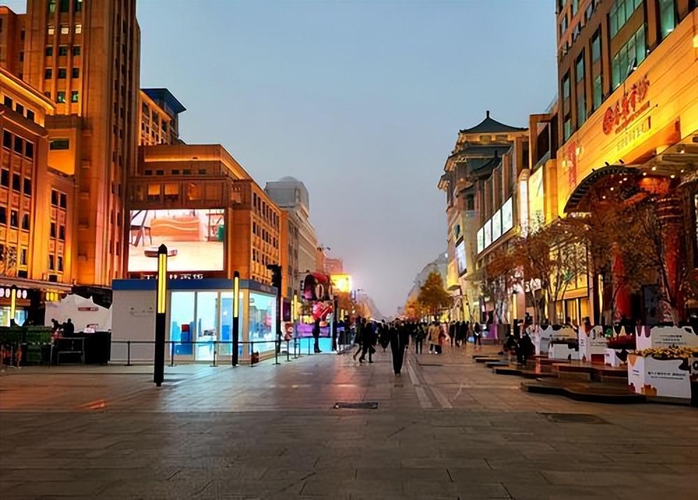 故宮博物院游覽路線六年級作文_寫一份故宮博物院旅游攻略六年級_故宮博物院旅游攻略作文
