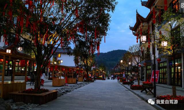 神龍架自駕危險嗎_神龍架自駕游路線_神龍架風(fēng)景區(qū)自駕旅游攻略