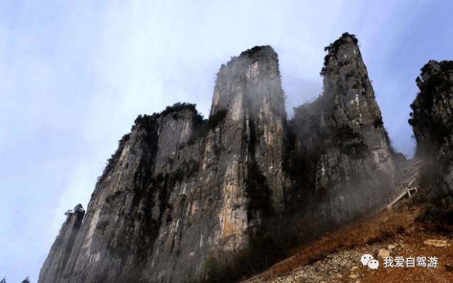 神龍架自駕游路線_神龍架風(fēng)景區(qū)自駕旅游攻略_神龍架自駕危險嗎