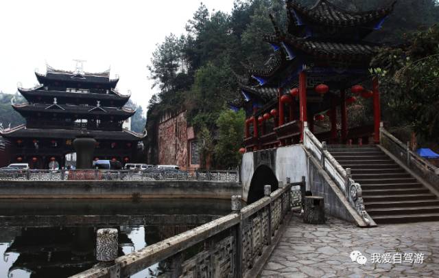 神龍架風(fēng)景區(qū)自駕旅游攻略_神龍架自駕危險嗎_神龍架自駕游路線