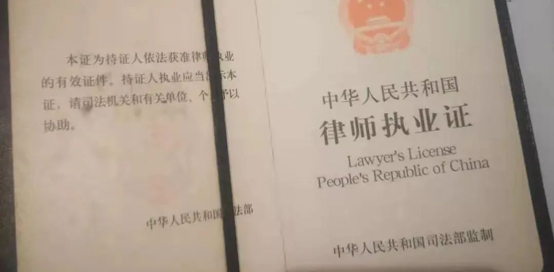 房屋繼承律師費收費標(biāo)準(zhǔn)_房產(chǎn)繼承律師咨詢收費嗎_打房屋繼承析產(chǎn)律師事務(wù)所如何收費